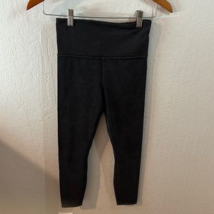 Athleta black grey textured tights, size xs extra small